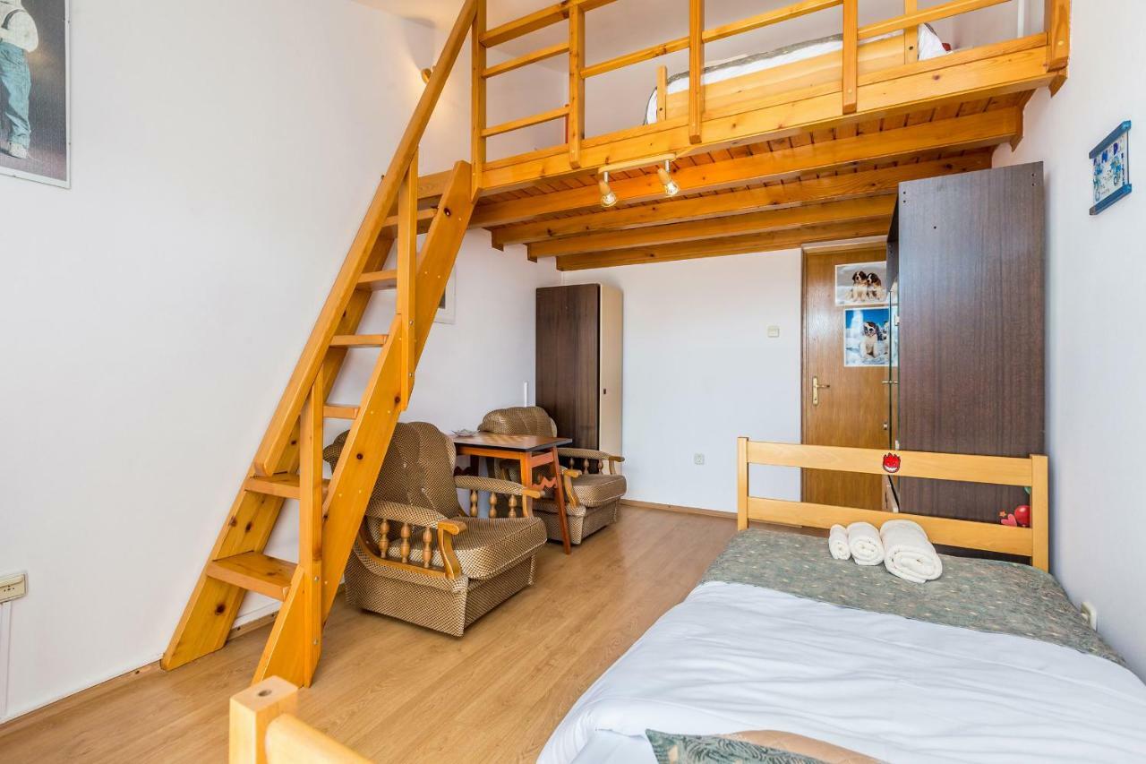 Apartment Karmel Viskovo Ngoại thất bức ảnh